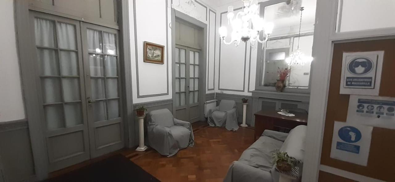 Hotel El Pibe Buenos Aires Exterior photo